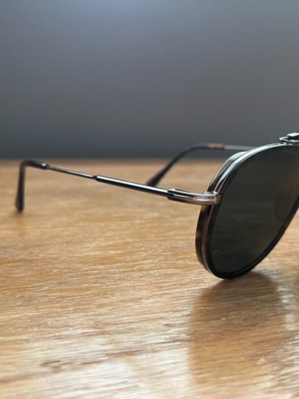 TOM FORD AVIATOR SUNGLASSES - Picture 6 of 9